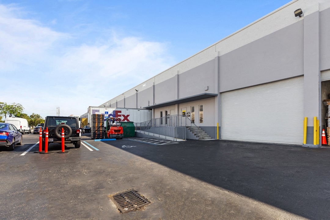 42,203 SF Industrial Space in Doral, FL Photo